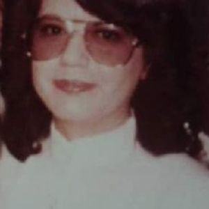 Meet your Posher, Juanita